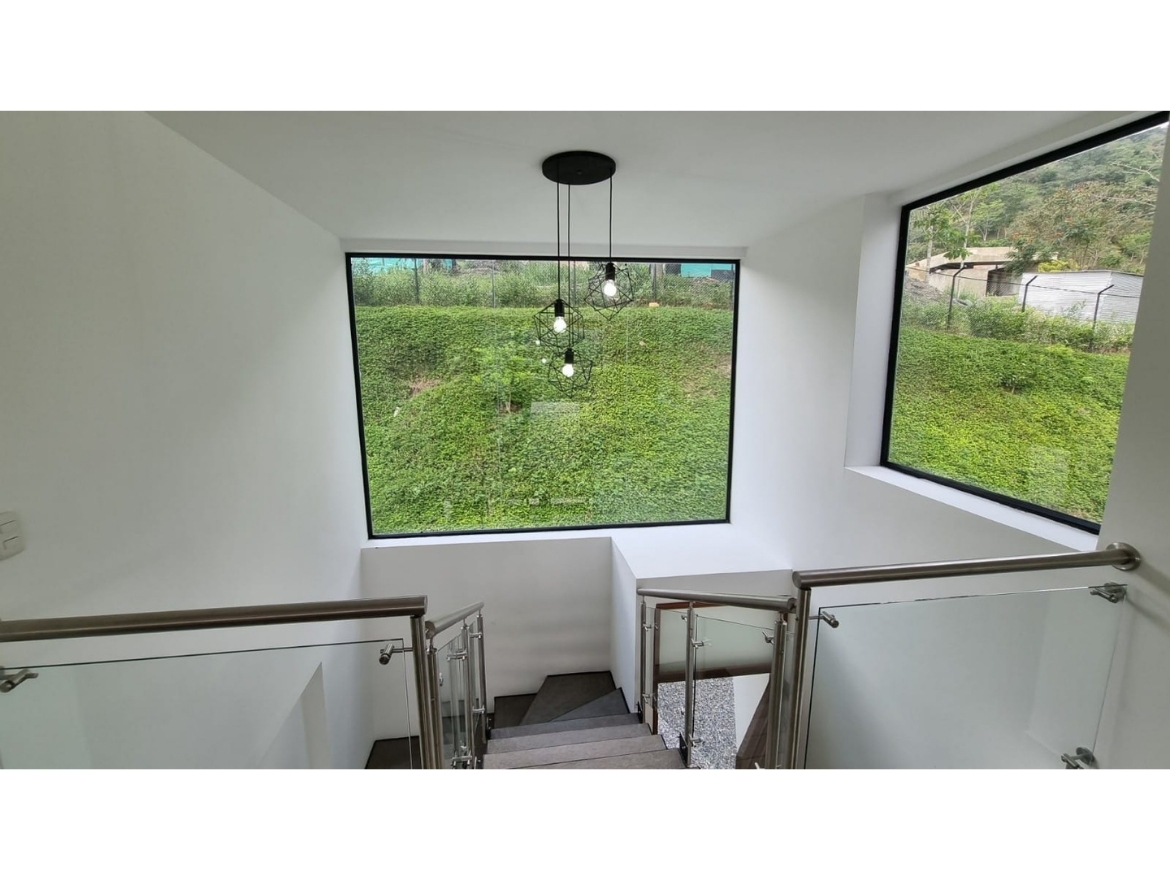 Oriol Pujol Mata, arquitecte. 8 habitatges unifamiliars Villeta