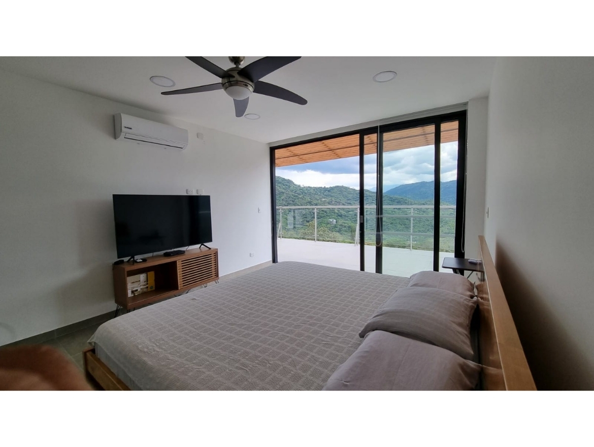 Oriol Pujol Mata, arquitecte. 8 habitatges unifamiliars Villeta