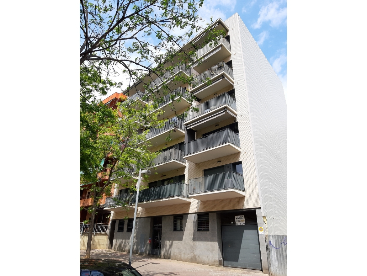 Oriol Pujol Mata, arquitecte. Edifici plurifamiliar 17 habitatges i aparcament Valldemossa