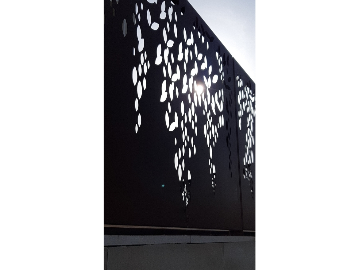 Oriol Pujol Mata, arquitecte. Edifici plurifamiliar 18 habitatges Sitges