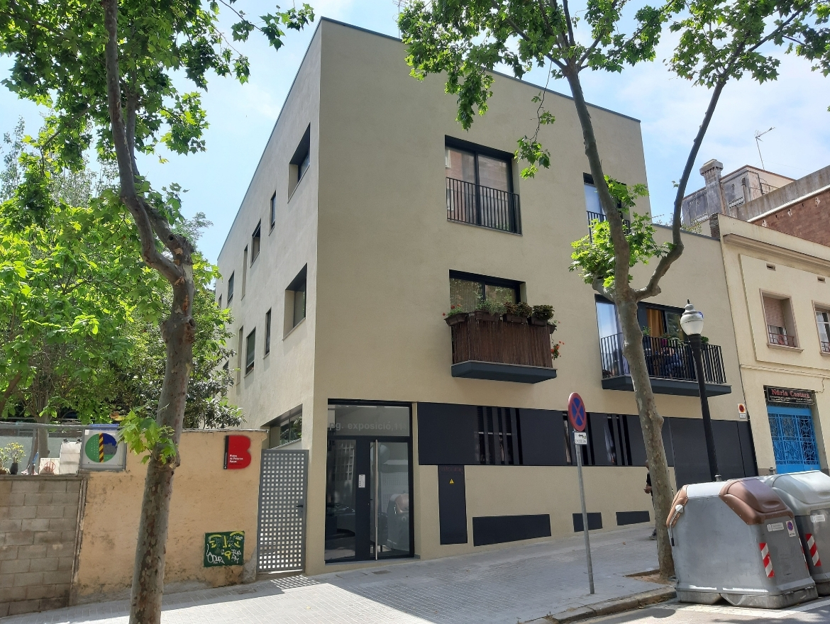 Oriol Pujol Mata, arquitecte. Edifici plurifamiliar 8 habitatges Exposició